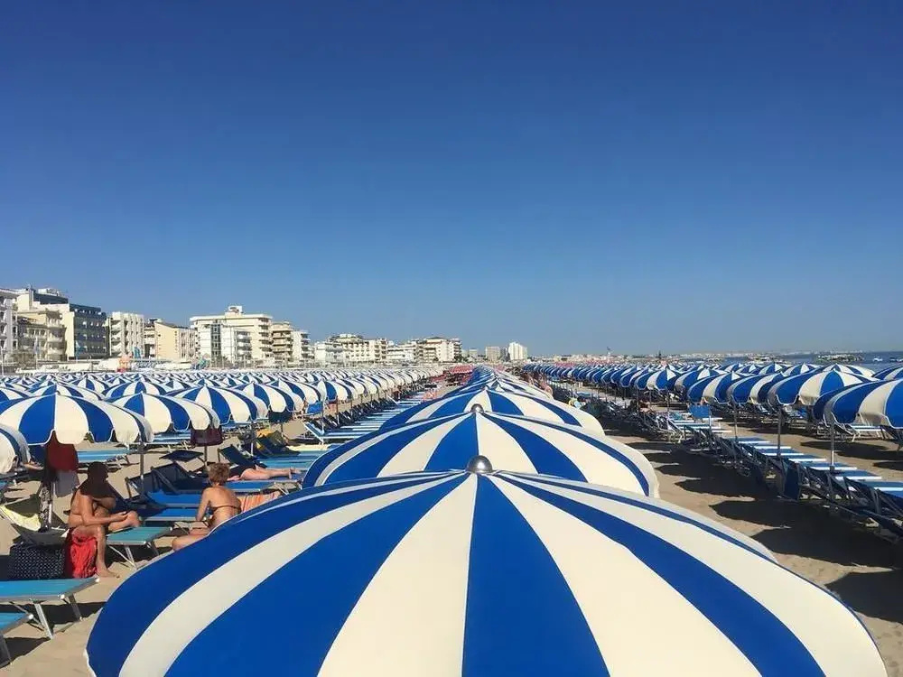 Beach & Waterfront