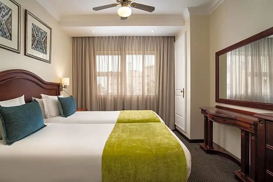 Premier Hotel Regent - Chambres