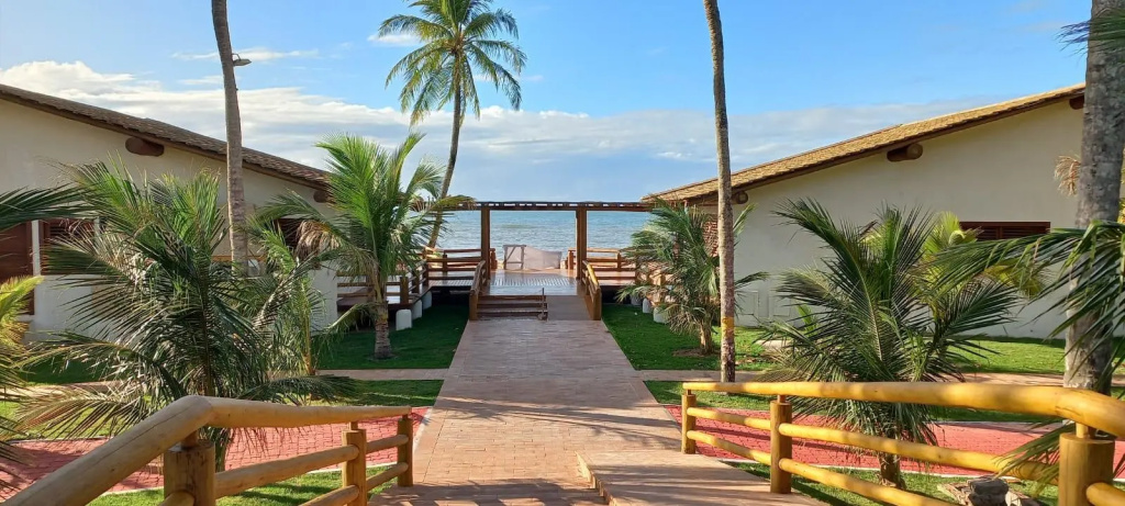 Beach & Waterfront
