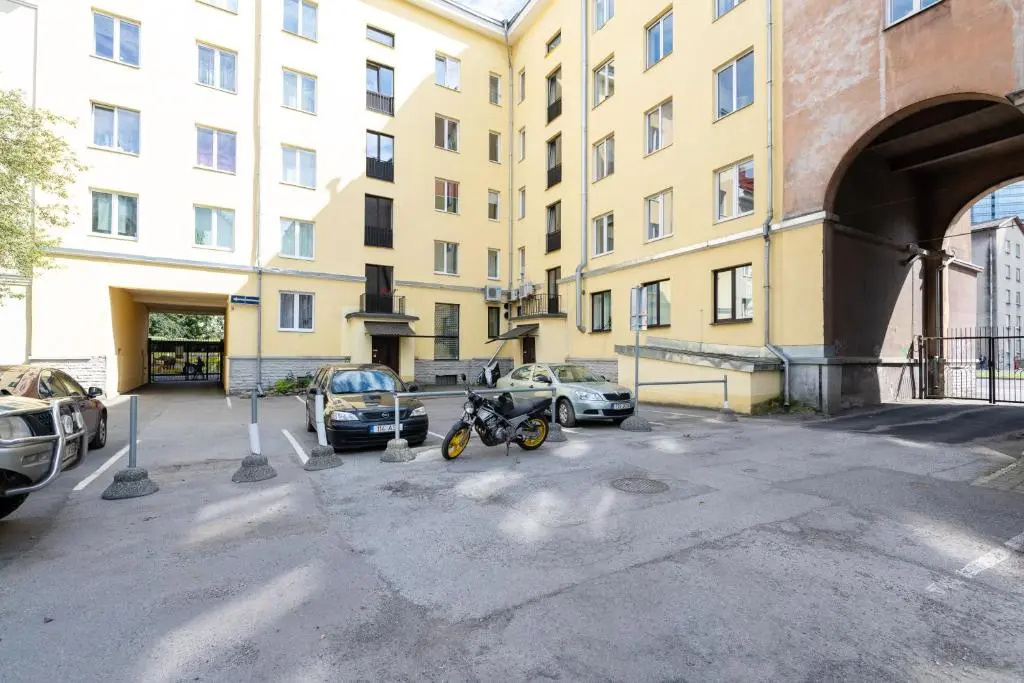 Central Gonsiori, 2 bedroom, Cozy Apartment