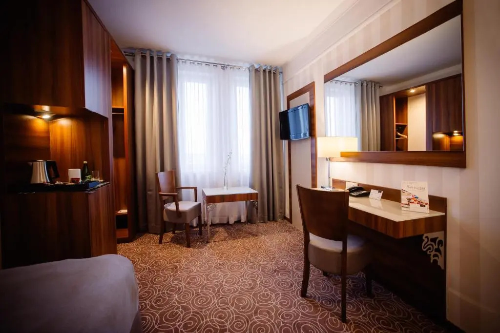 Hotel Lord Warsaw Airport - Chambres