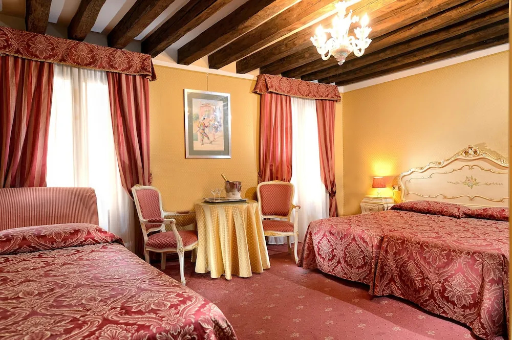 Hotel Ambassador Tre Rose - Chambres