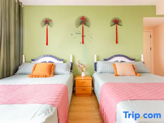 Люкс с 2 комнатами с видом на море в Rizhao Shuohai Seaview Homestay (Wanpingkou Branch)