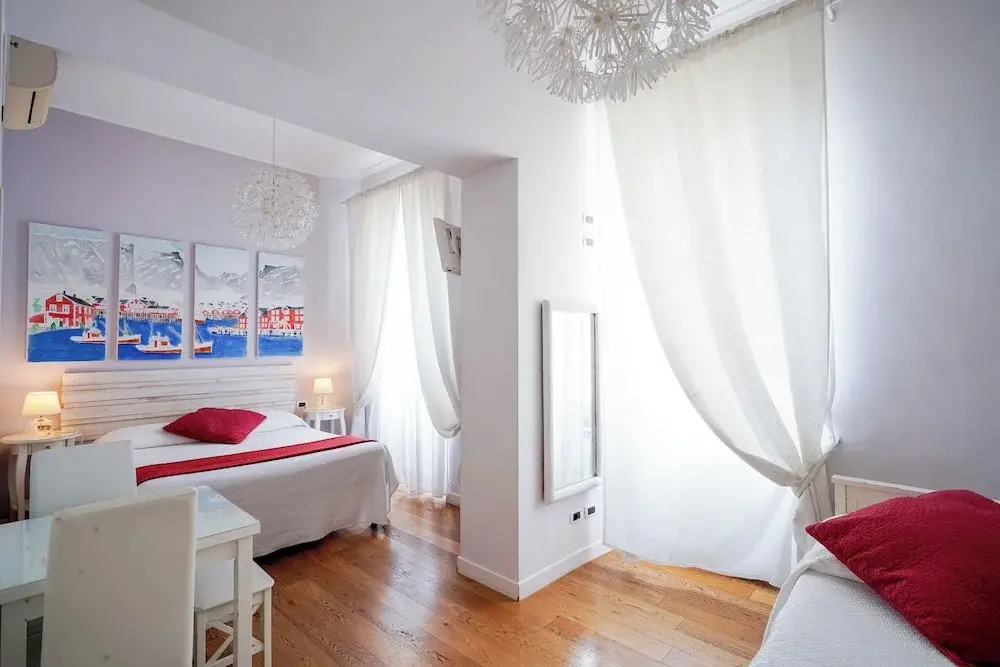 Superior Double room (full double bed)
