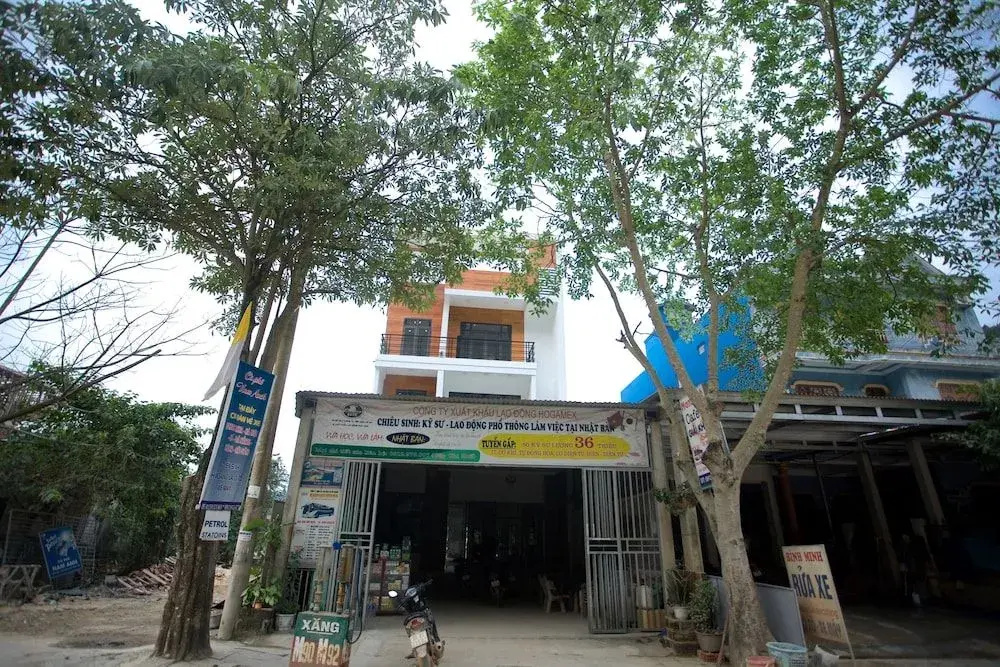 Nam Anh Hotel - Hostel