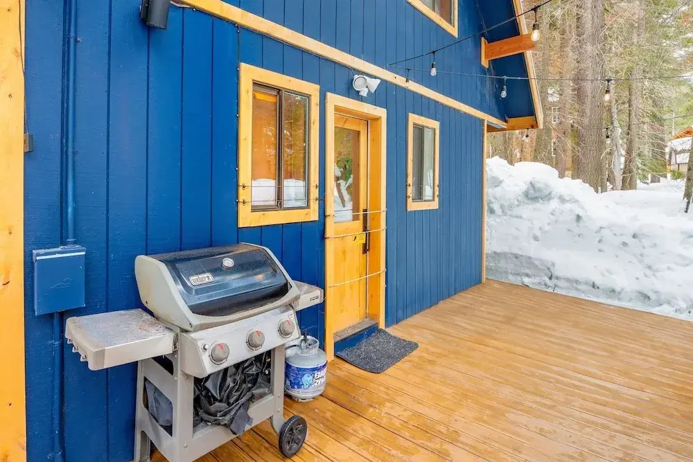 Indigo Owl by Avantstay Cabin w Firepit Minutes to Lake Slopes