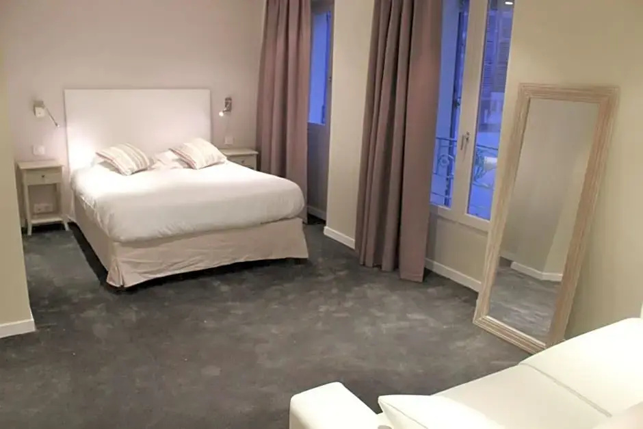 Privilege Double room (full double bed)