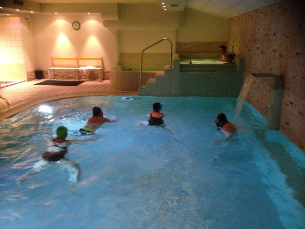 Hotel photo 12