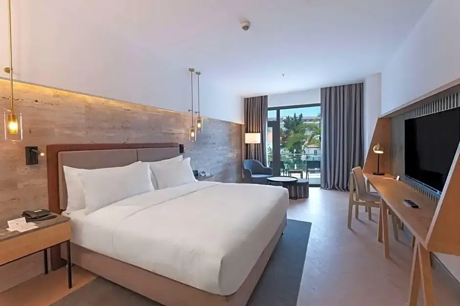 Double room with sea view (full double bed)