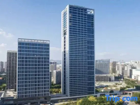 Hainan Zhouyangxing (Sanya Romance Park HT Duty Free)