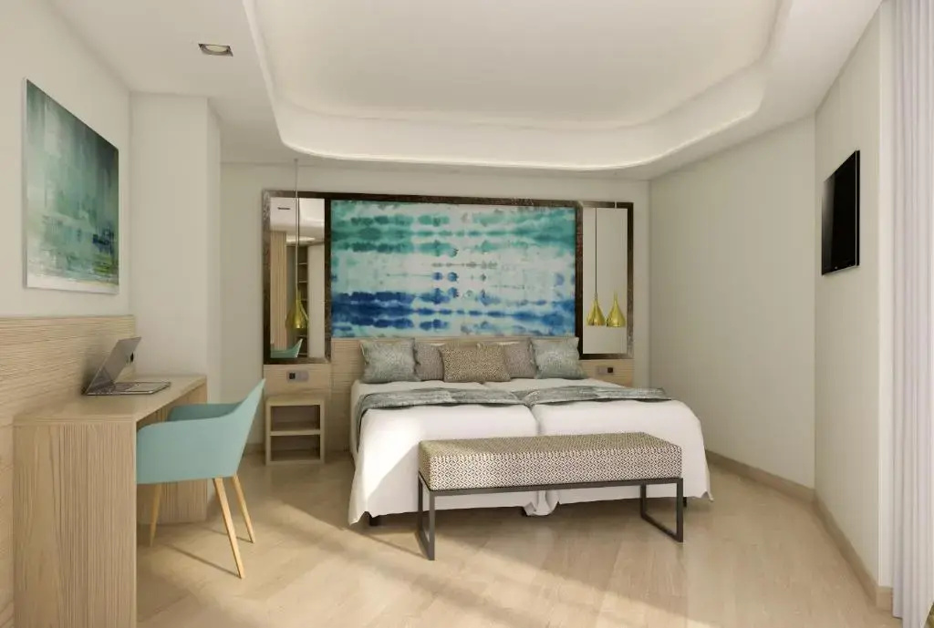 Standard Double room (full double bed)
