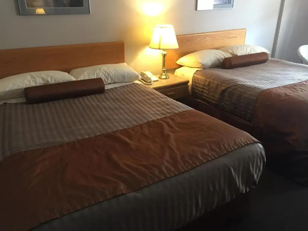 Standard Quadruple room with balcony