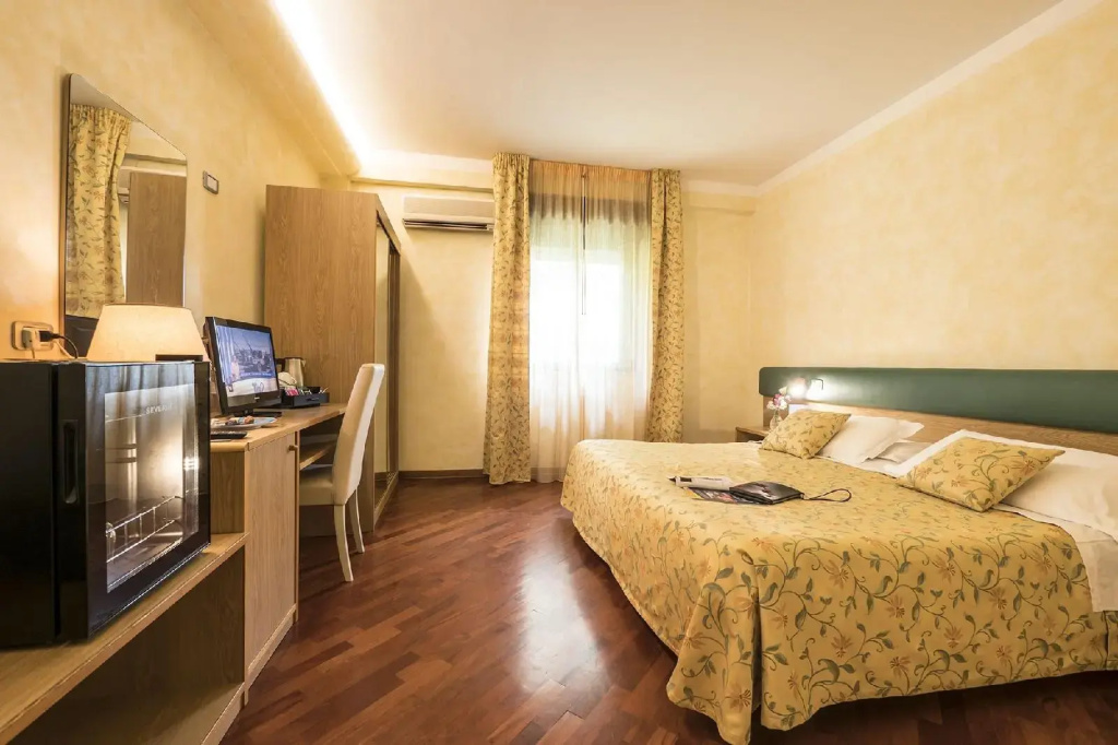 Hotel photo 32