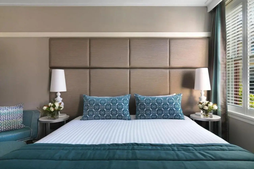 Hotel Kurrajong Canberra by null