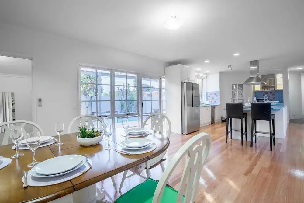 Lots Love Life Garden View Amazing Five Bedrooms - фото 15