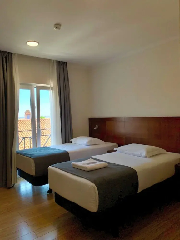 Superior Double room with city view (twin beds)