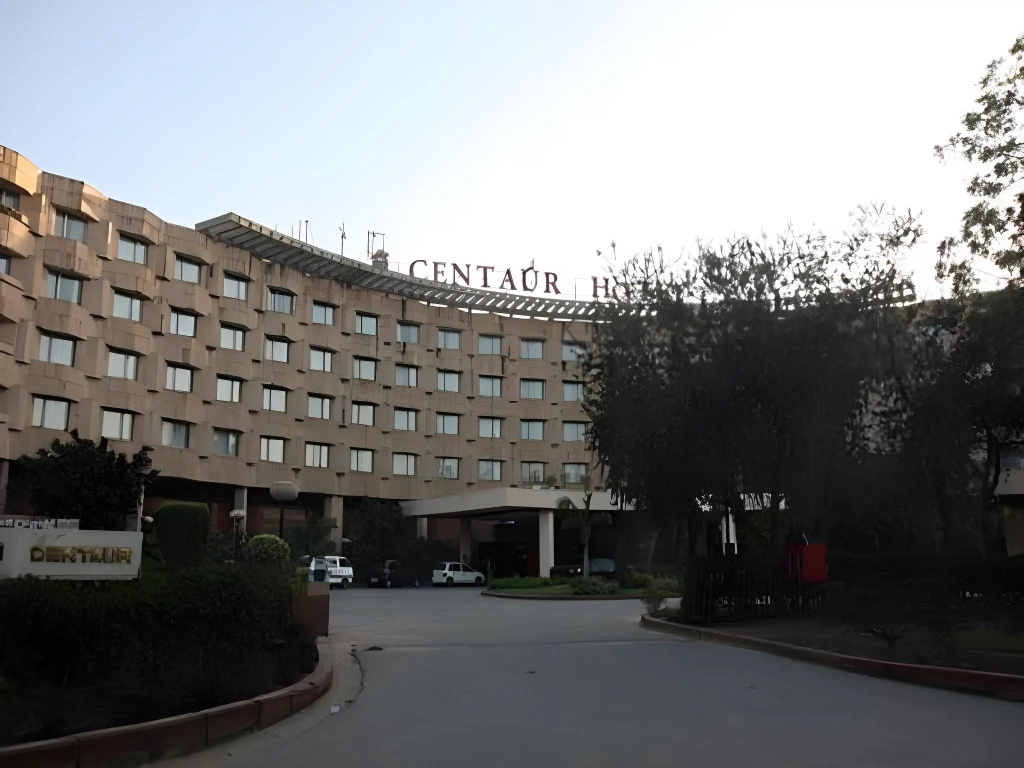 CENTAUR HOTEL IGI AIRPORT — фото 1