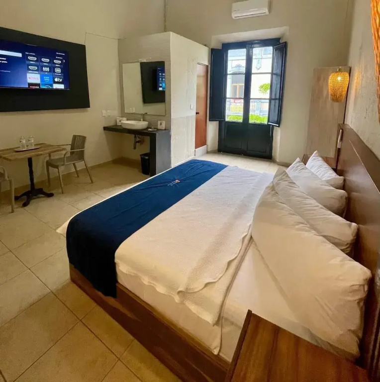 Standard Double room (full double bed)