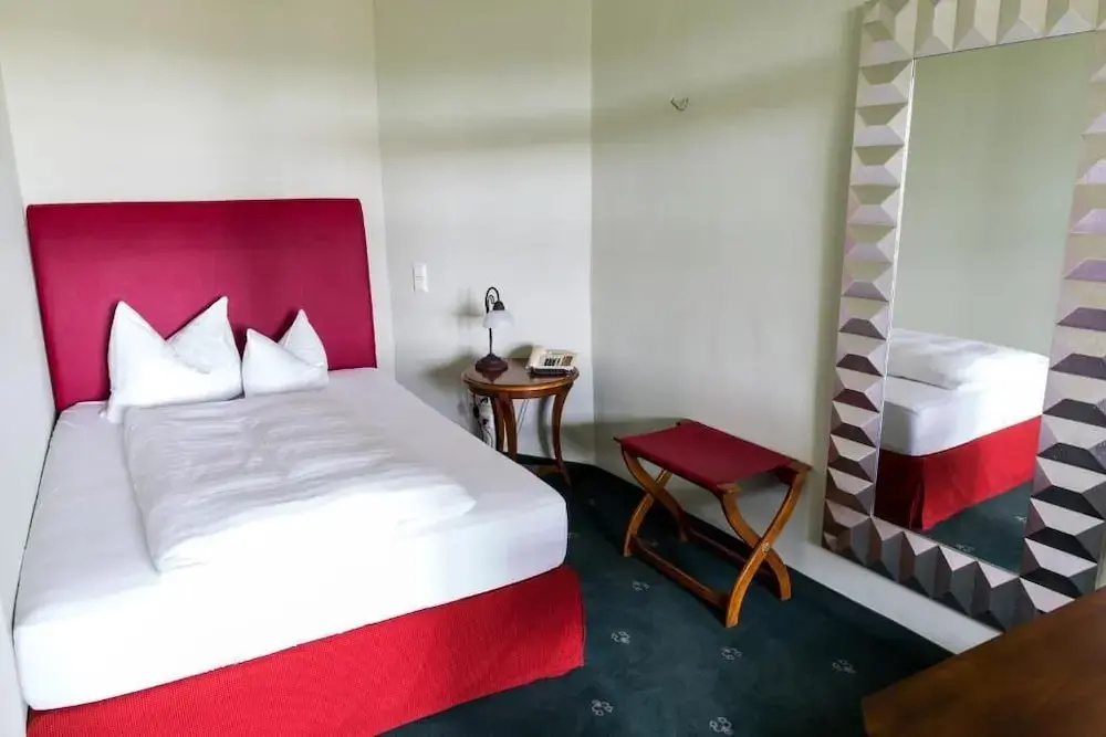 Comfort room