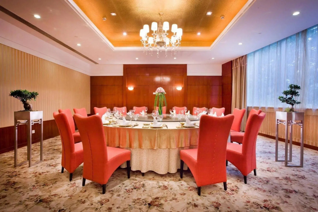 Jiaxing Sunshine Hotel - фото 19