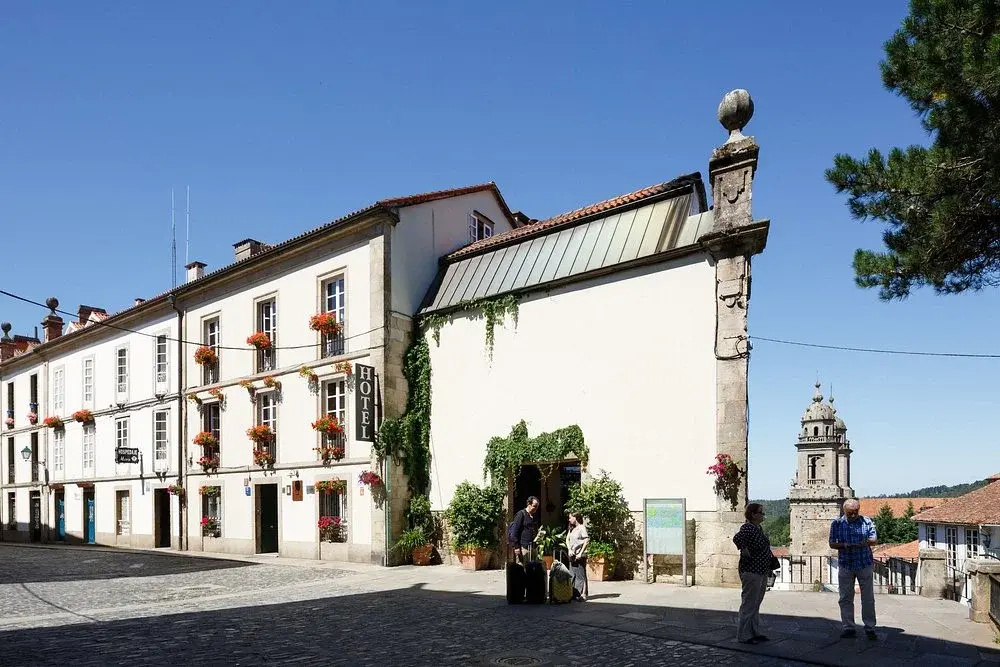 Costa Vella Hotel