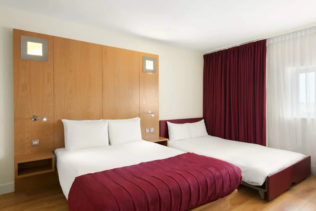 Ramada Encore by Wyndham Doncaster Airport - Général