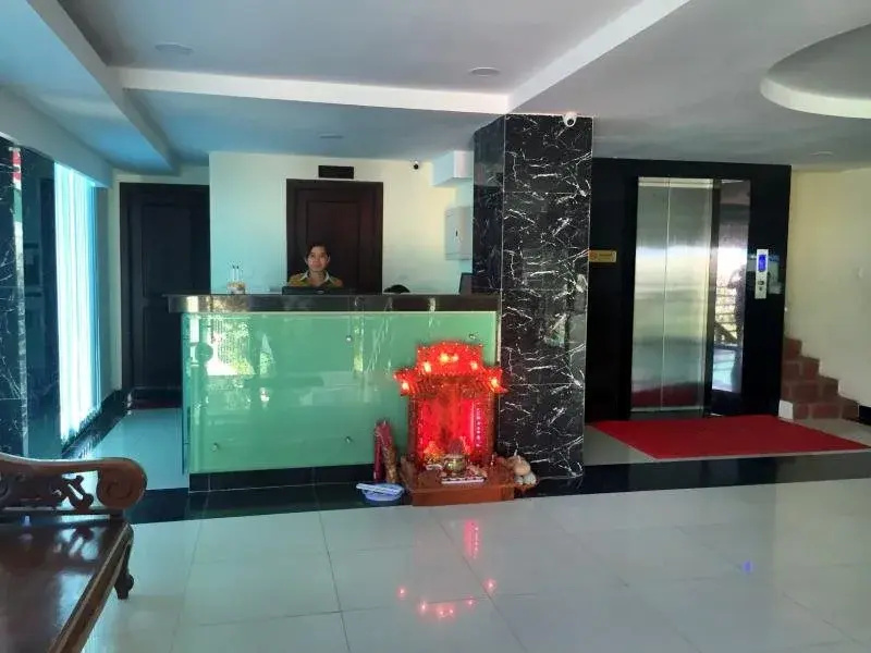 Grand XL Hotel - Général