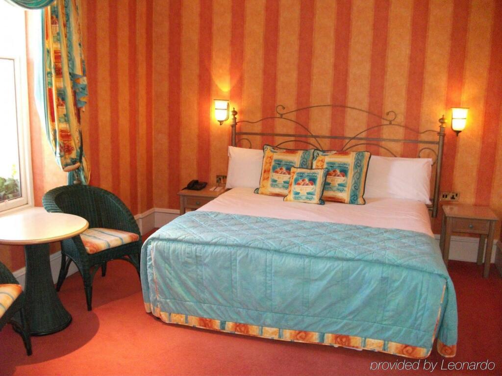 The Chester Hotel - 4