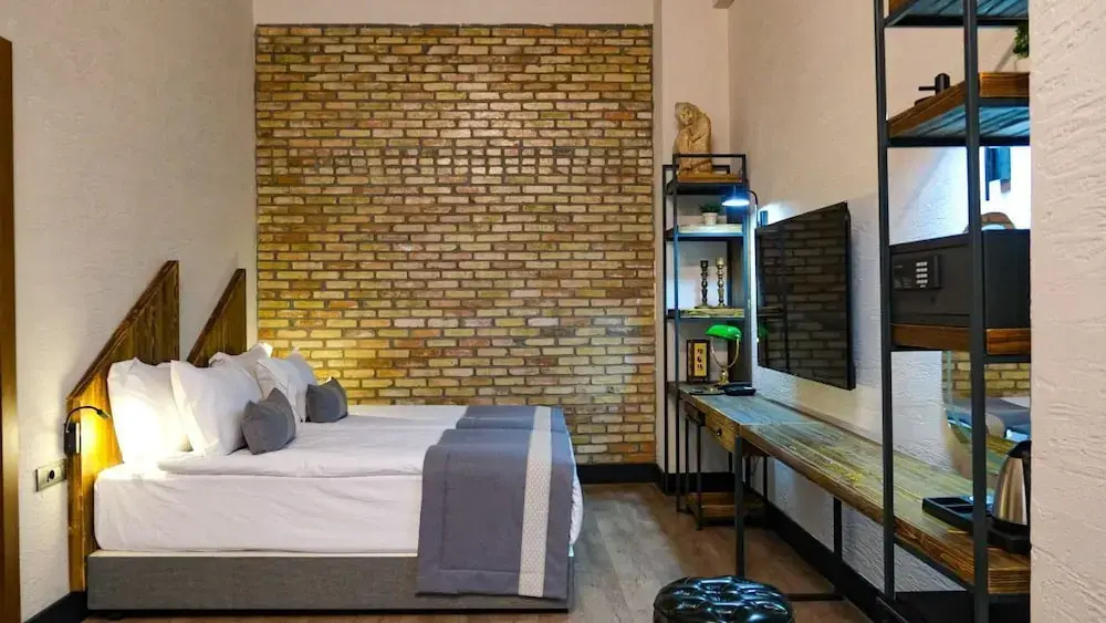 Superior Double room with city view (twin beds)