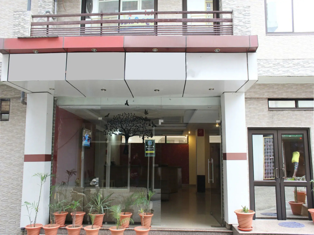 Hotel Leisure Palace