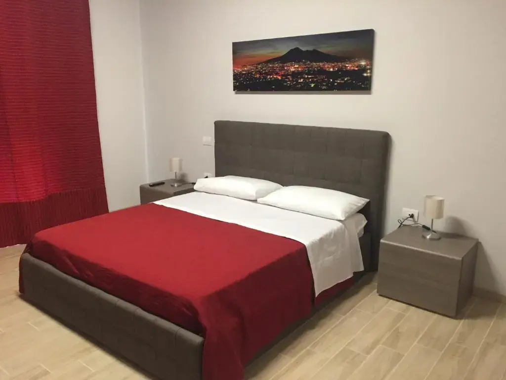 Standard Double room with balcony (full double bed)
