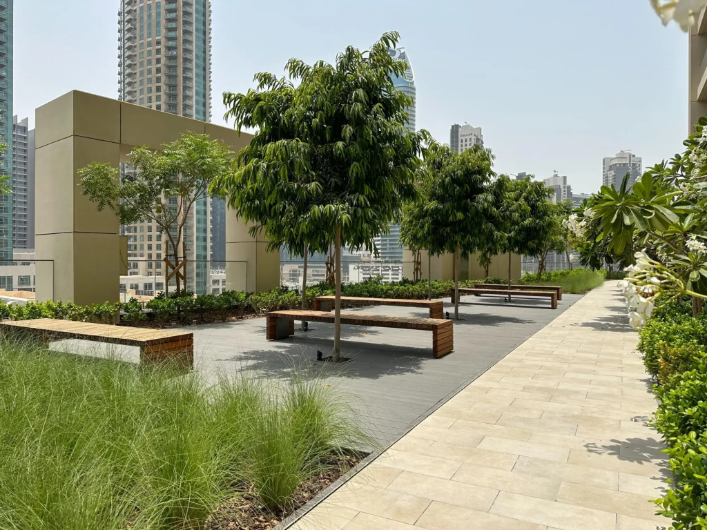 DXB - Burj Royale - 206 - DT