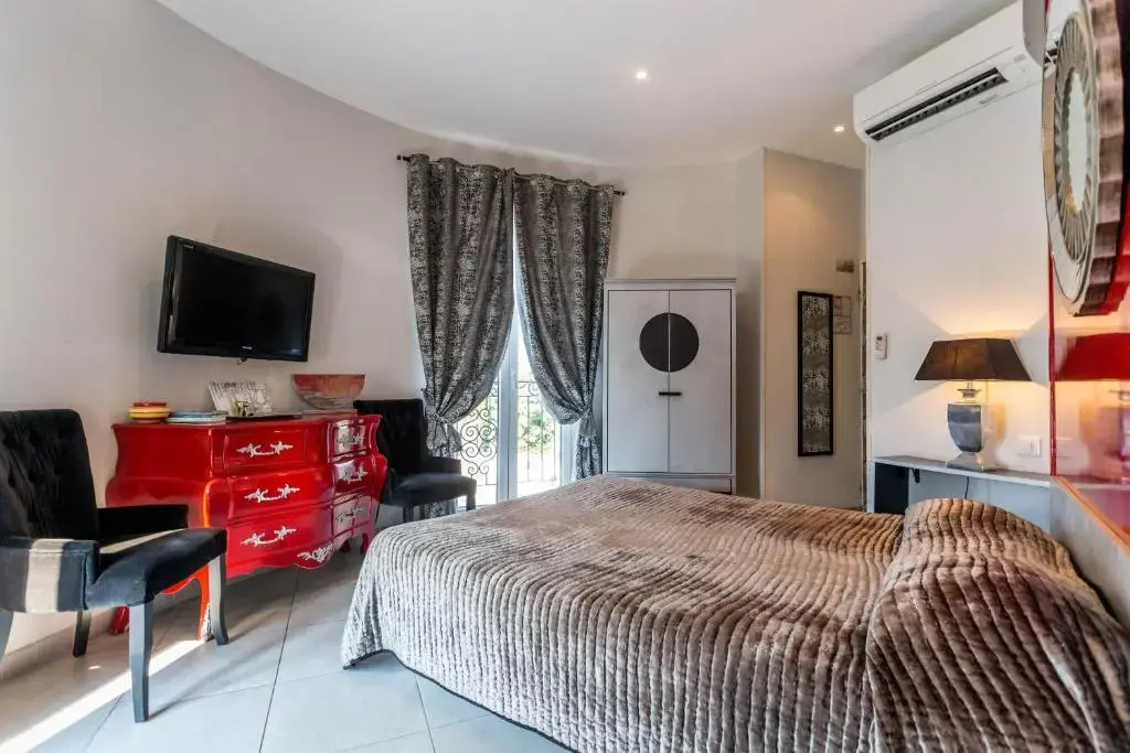 Luxury room