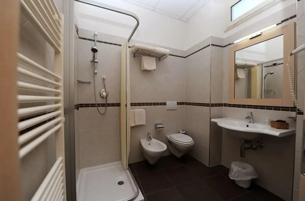 Hotel Cavour - Chambres