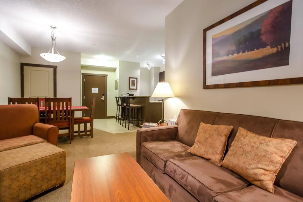 Silver Rock Condos - фото 23