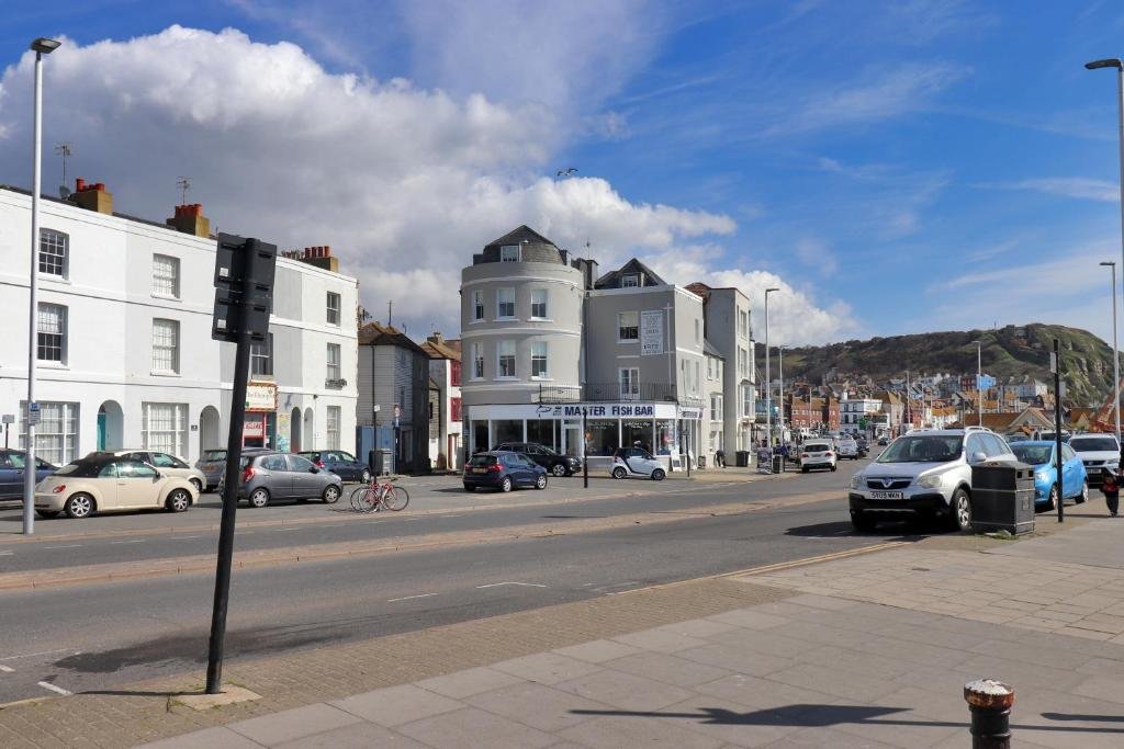 Master Accommodation | Bed & Breakfast Hotel in Hastings image