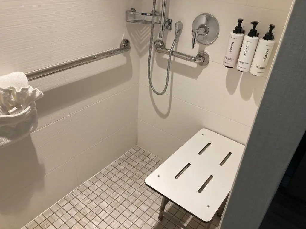 Crowne Plaza Ventura Beach by IHG - Chambres