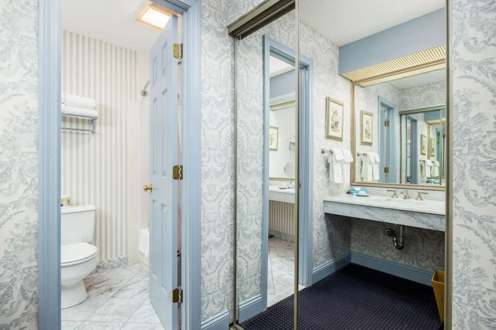 The Farmington Inn & Suites - Général