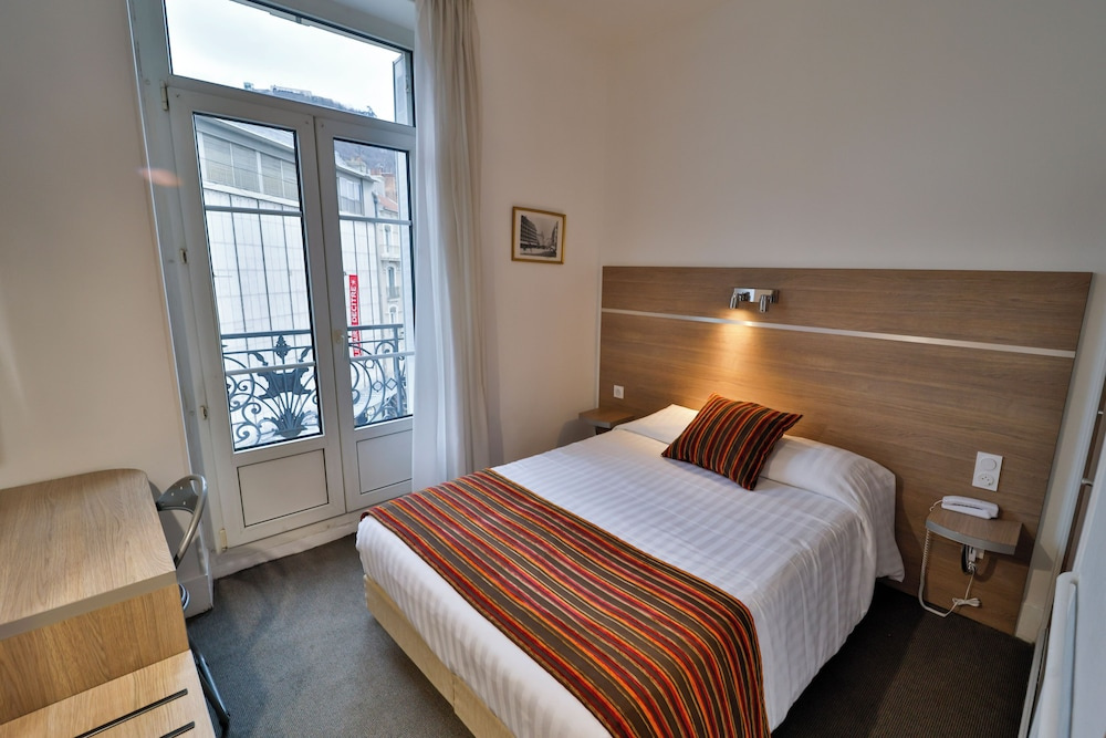 Hôtel de l'Europe Grenoble Hyper Centre - Chambres