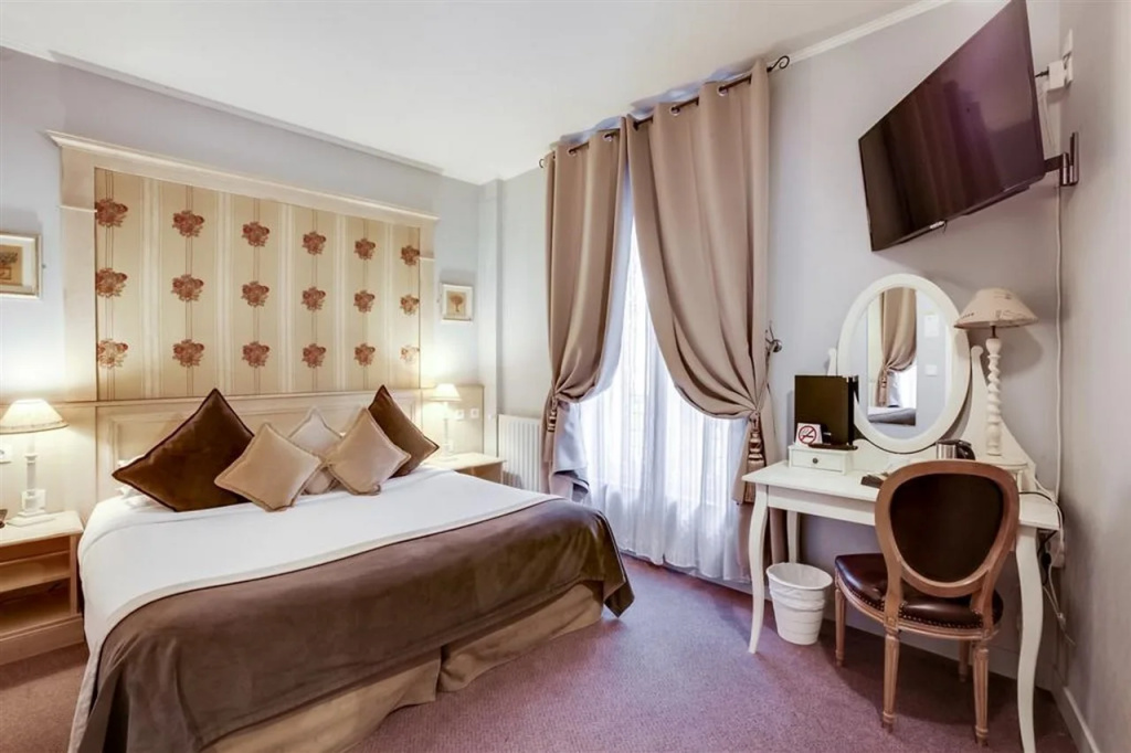 Hotel photo 12