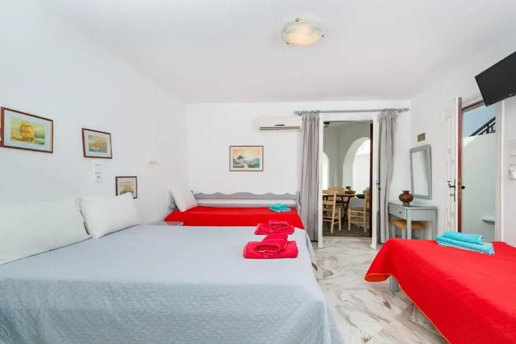 Irene Rooms Naousa Parou