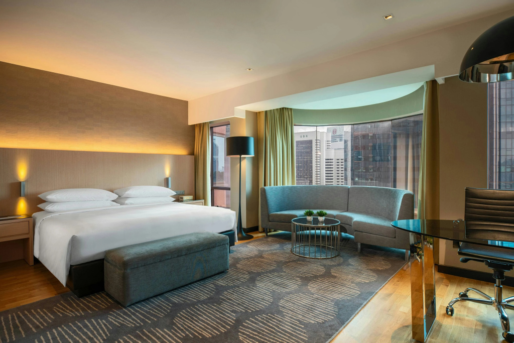 Отель Renaissance Kuala Lumpur Hotel & Convention Centre в Куала-Лумпуре