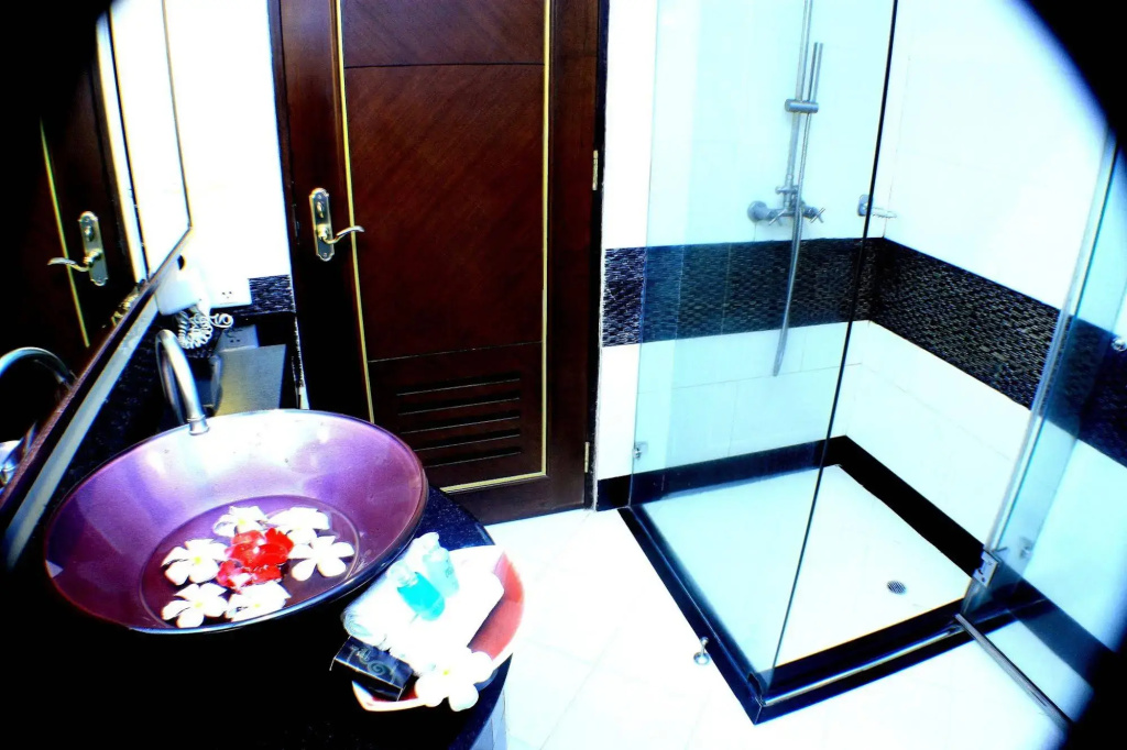 Hotel photo 11