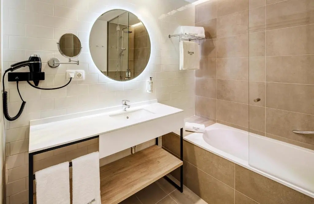 Superior Triple room