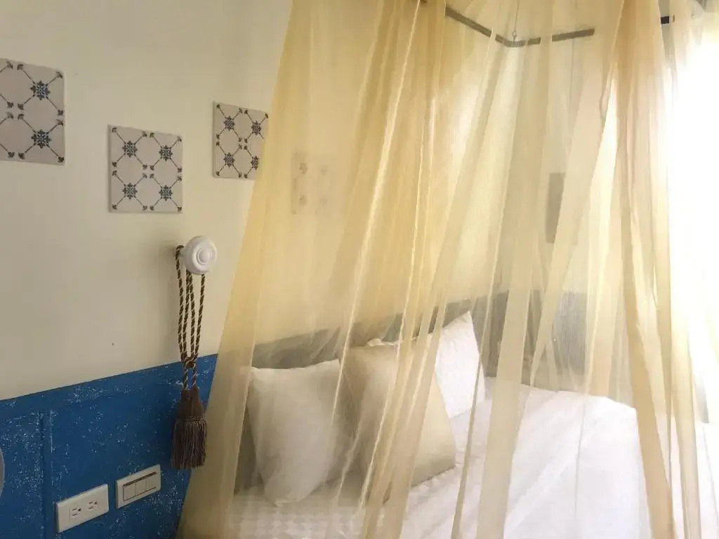 Standard Double room with mountain view (full double bed)