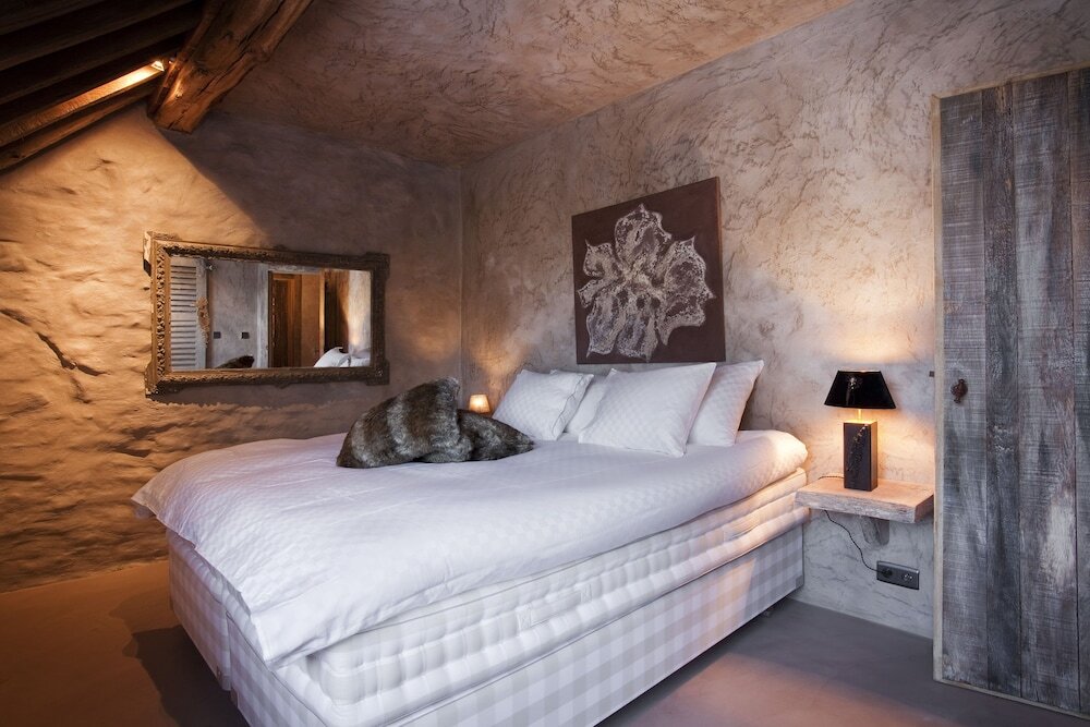 NE5T Hôtel - Spa - Restaurant by null