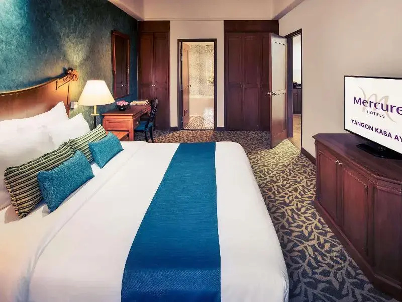 Standard Double room with balcony (full double bed)