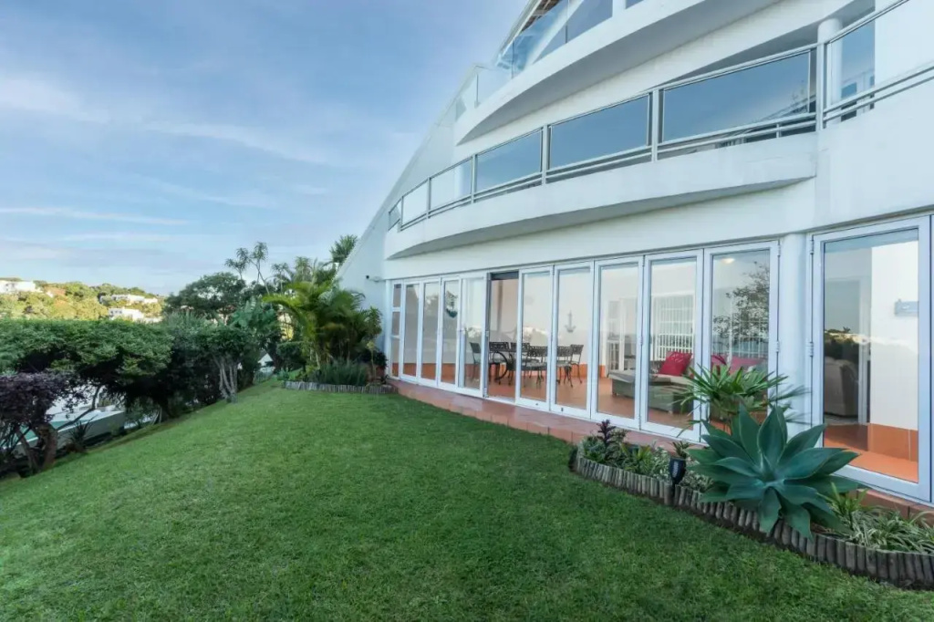 44 Long Island, Ballito