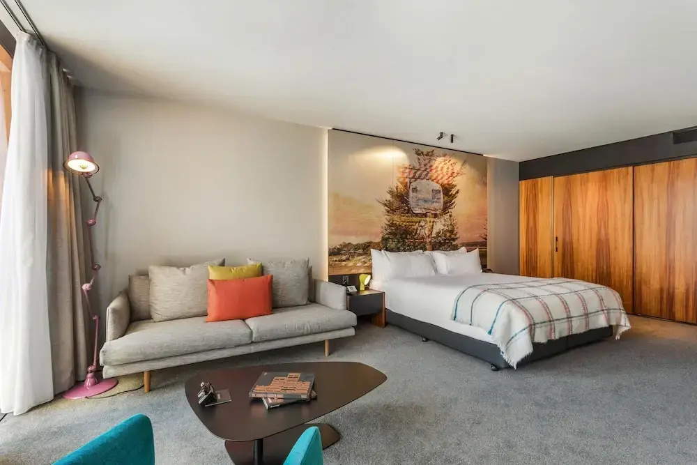 Superior Double room with balcony (full double bed)