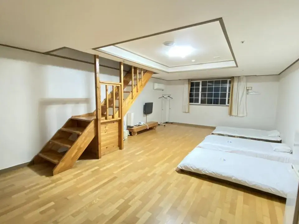 Standard Duplex room